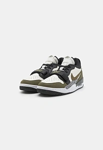 Фото № 2 с приближением к товару «‎AIR JORDAN LEGACY 312»
