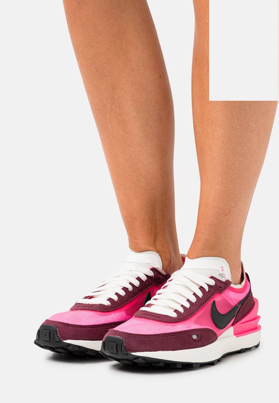Фото № 2 с приближением к товару «‎Nike Waffle One »