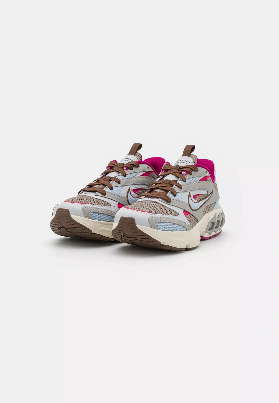 Фото № 4 с приближением к товару «‎WMNS AIR ZOOM FIRE»
