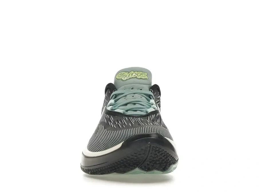Фото № 2 с приближением к товару «‎Nike Air Zoom GT Cut 2»