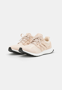 Фото № 5 с приближением к товару «‎Adidas Ultraboost Dna »