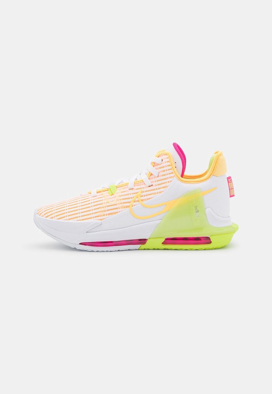 Фото № 1 с приближением к товару «‎Nike Lebron Witness VI»