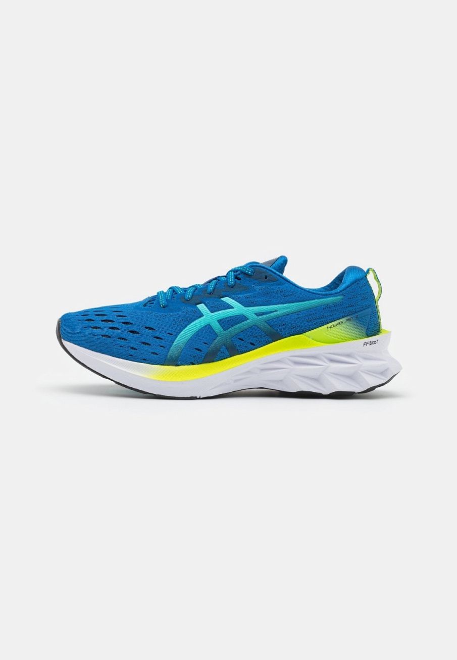Фото № 1 с приближением к товару «‎Asics Novablast 2»