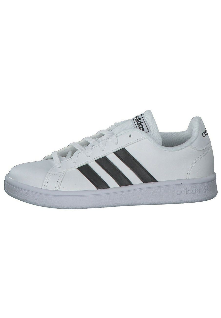 Фото № 1 с приближением к товару «‎Кроссовки Adidas SPAD111A22P-A11»