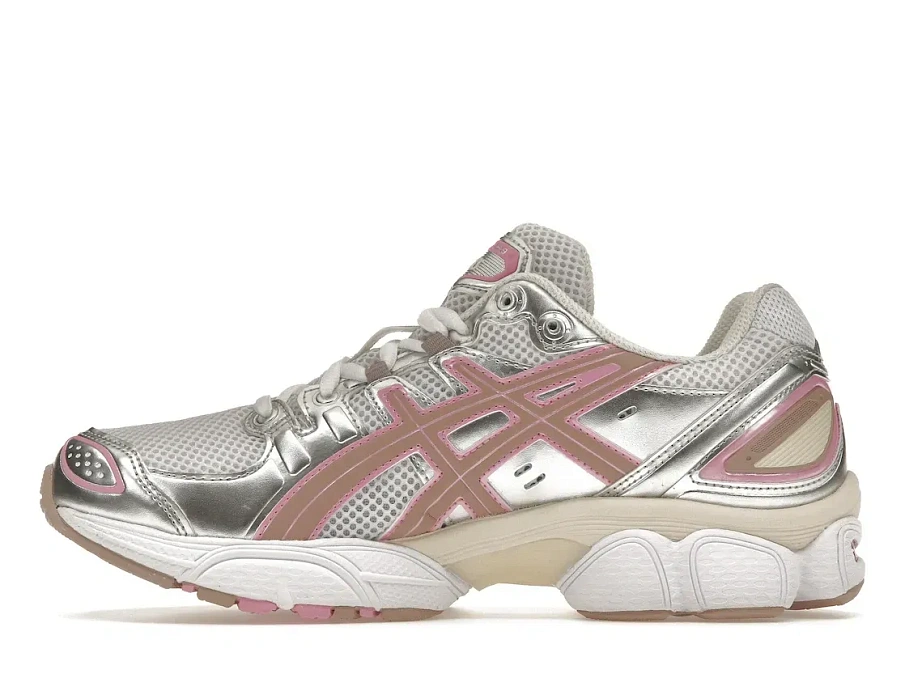 Фото № 3 с приближением к товару «‎ASICS Gel-Nimbus 9 Candy Floss »