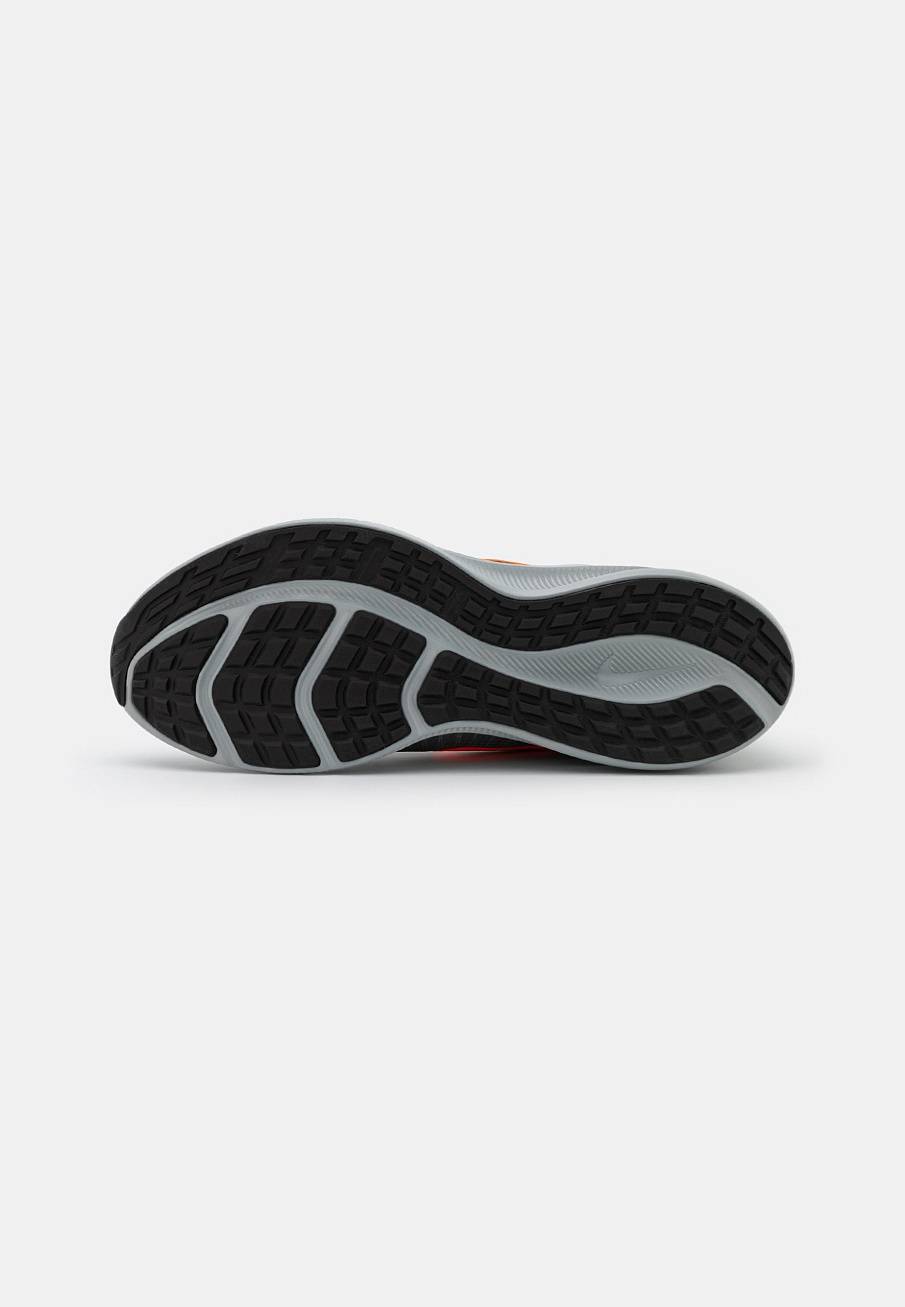 Фото № 5 с приближением к товару «‎Nike Downshifter »