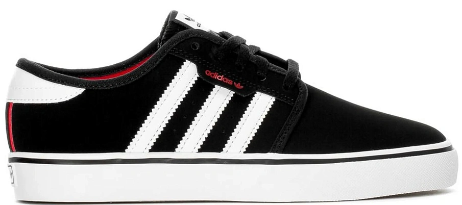 Фото № 1 с приближением к товару «‎adidas Seeley Black White Scarlet (Youth)»