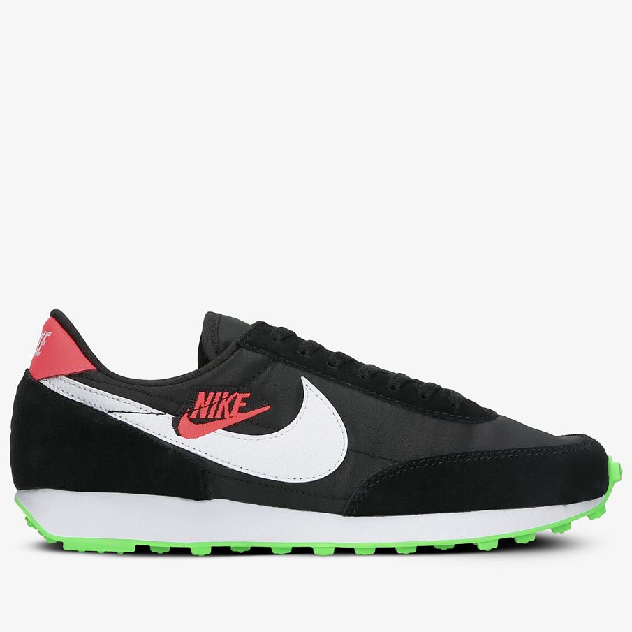 Фото № 1 с приближением к товару «‎Nike Daybreak SE»