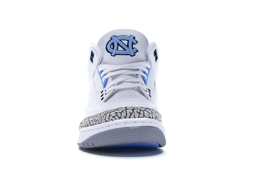 Фото № 2 с приближением к товару «‎Jordan 3 Retro UNC PE»