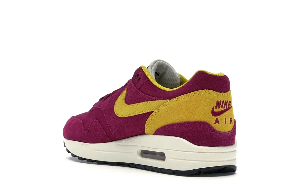 Фото № 6 с приближением к товару «‎Nike Air Max 1 Dynamic Berry»