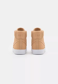 Фото № 3 с приближением к товару «‎W BLAZER MID PRM »
