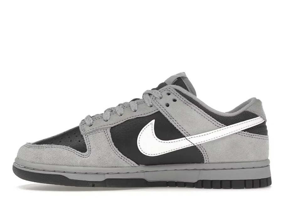 Фото № 3 с приближением к товару «‎Nike Dunk Low»