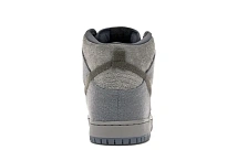 Фото № 4 с приближением к товару «‎Nike SB Dunk High Tauntaun»