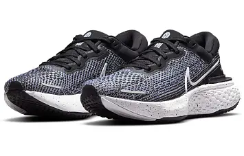 Nike Wmns ZoomX Invincible Run Flyknit 'White Black' - 5