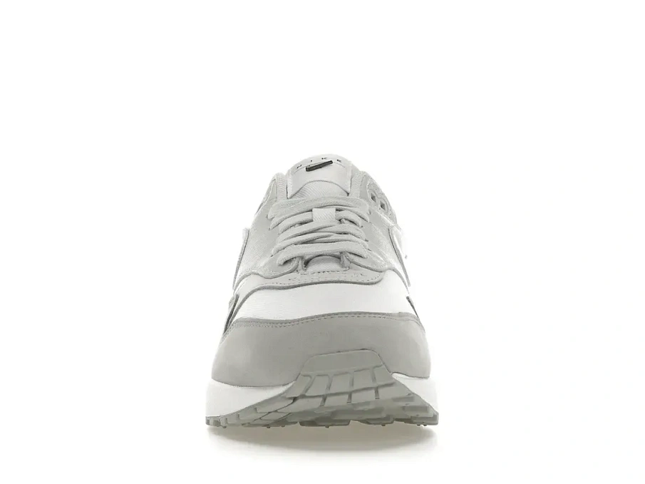 Фото № 2 с приближением к товару «‎Nike Air Max 1 '87 LX Light Smoke Grey »