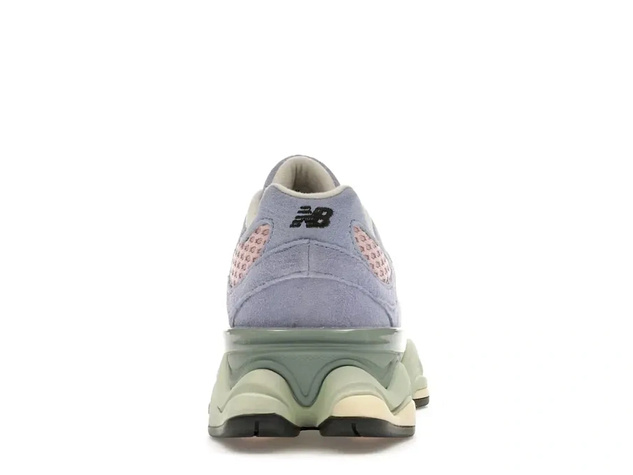 Фото № 4 с приближением к товару «‎New Balance 9060»