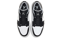 Фото № 4 с приближением к товару «‎Air Jordan 1 Low "Shadow" BlackWhiteGray»