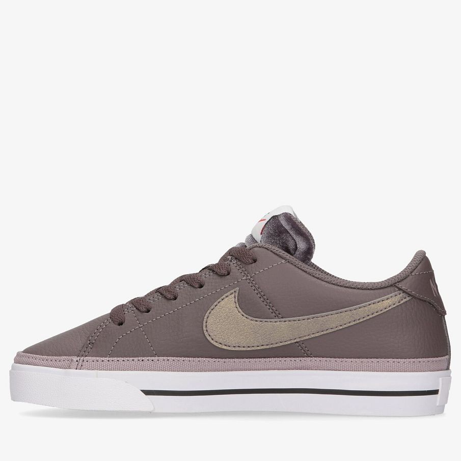 Фото № 2 с приближением к товару «‎Nike Court Legacy»