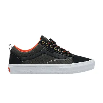 Spitfire Wheels x Vans Skate Old Skool Black Flame - 1