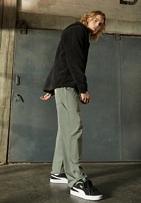 Фото № 4 с приближением к товару «‎UNISEX»