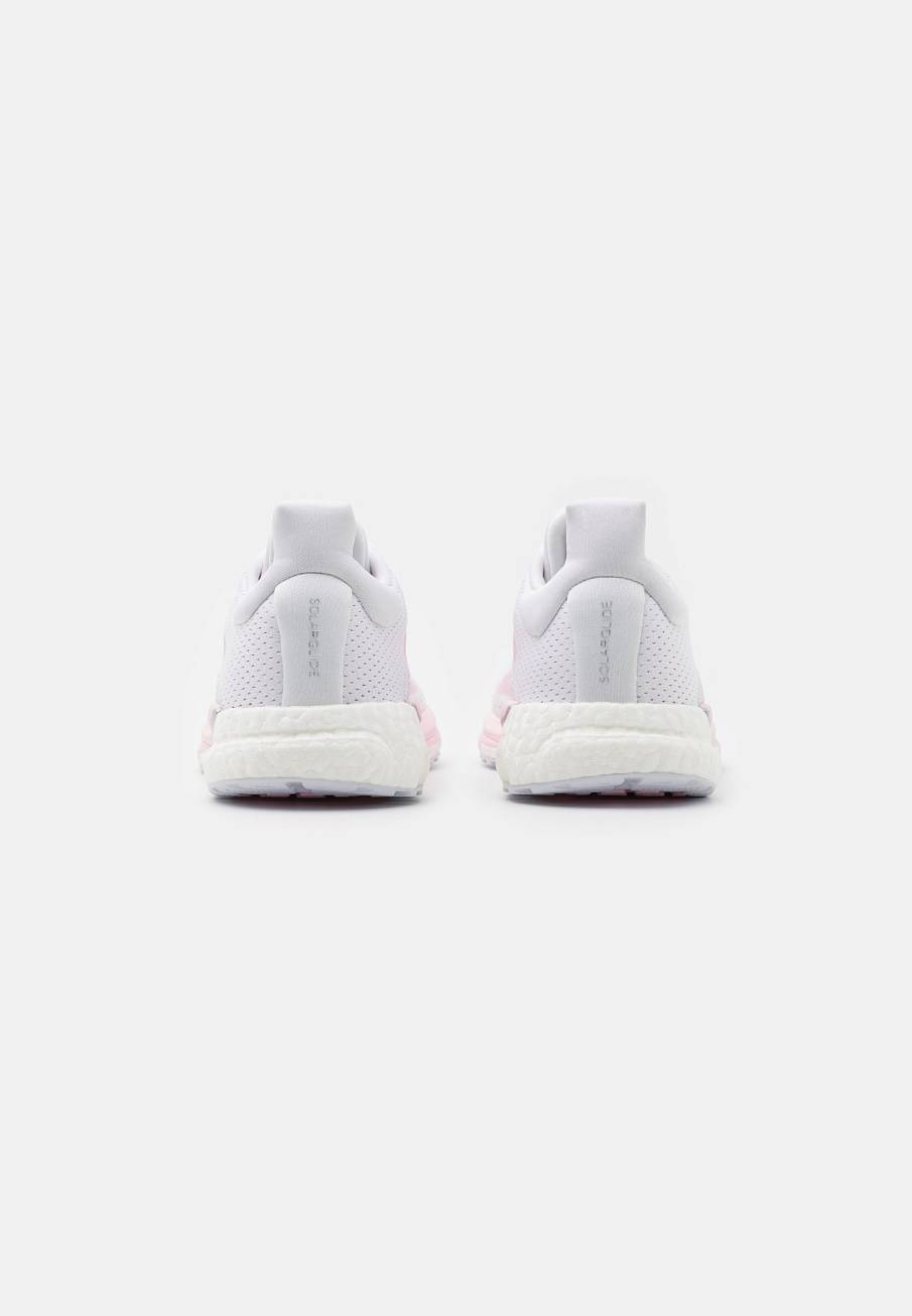 Фото № 2 с приближением к товару «‎Adidas Solarglide 3»