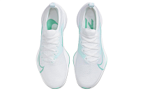 Фото № 4 с приближением к товару «‎ Nike Air Zoom Tempo Next Running shoes»