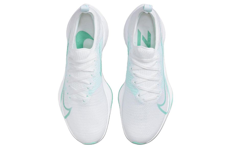 Фото № 4 с приближением к товару «‎ Nike Air Zoom Tempo Next Running shoes»