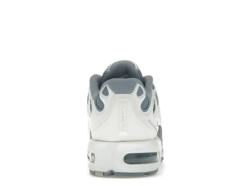 Nike Air Max Plus Drift - 4