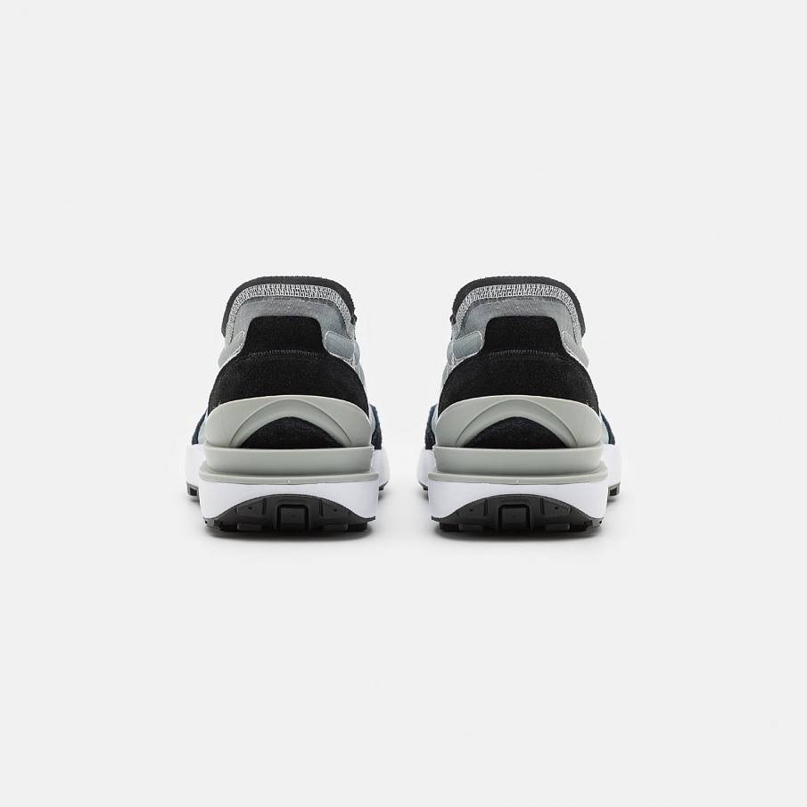 Фото № 3 с приближением к товару «‎Nike Waffle One SE »