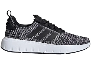 adidas Swift Run
