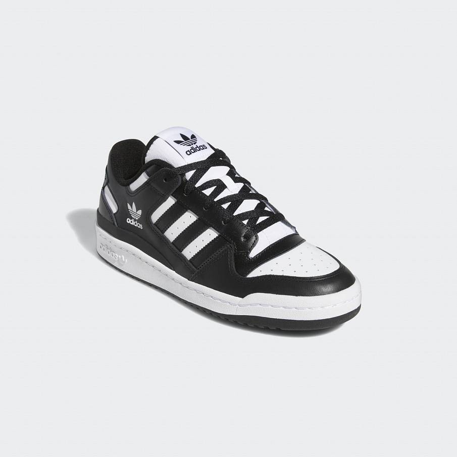Фото № 2 с приближением к товару «‎Adidas Forum CL »