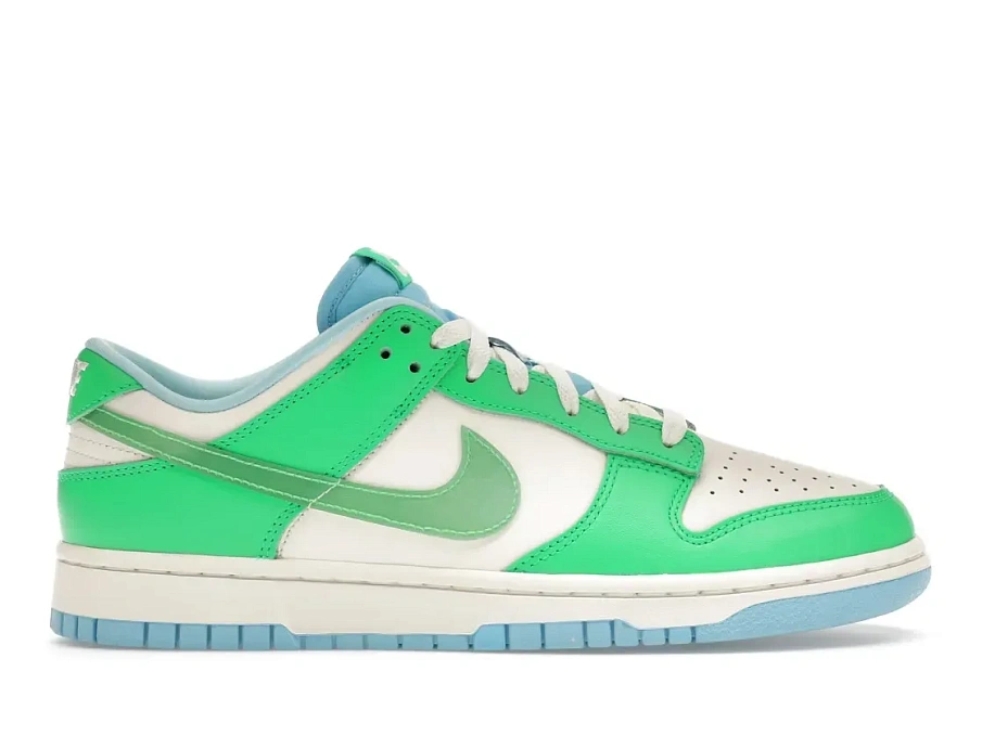 Фото № 1 с приближением к товару «‎Nike Dunk Low Retro»