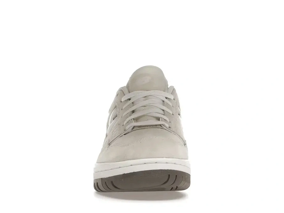 Фото № 2 с приближением к товару «‎New Balance 550»