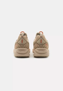 Фото № 2 с приближением к товару «‎TRC BLAZE ELEVATED HIKE UNISEX»