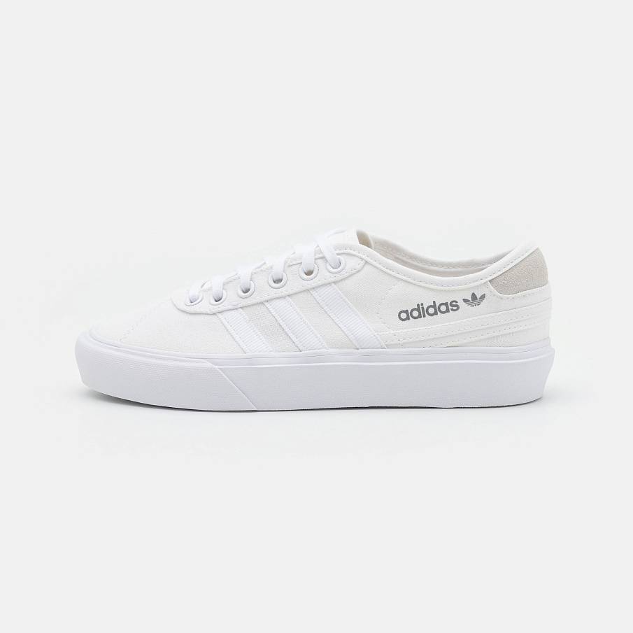 Фото № 1 с приближением к товару «‎Adidas Delpala »
