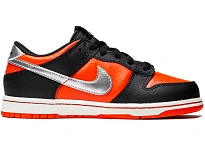Фото № 1 с приближением к товару «‎Nike Dunk Low SE»