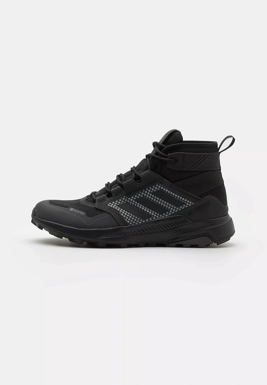 Фото № 1 с приближением к товару «‎TERREX TRAILMAKER MID GTX»