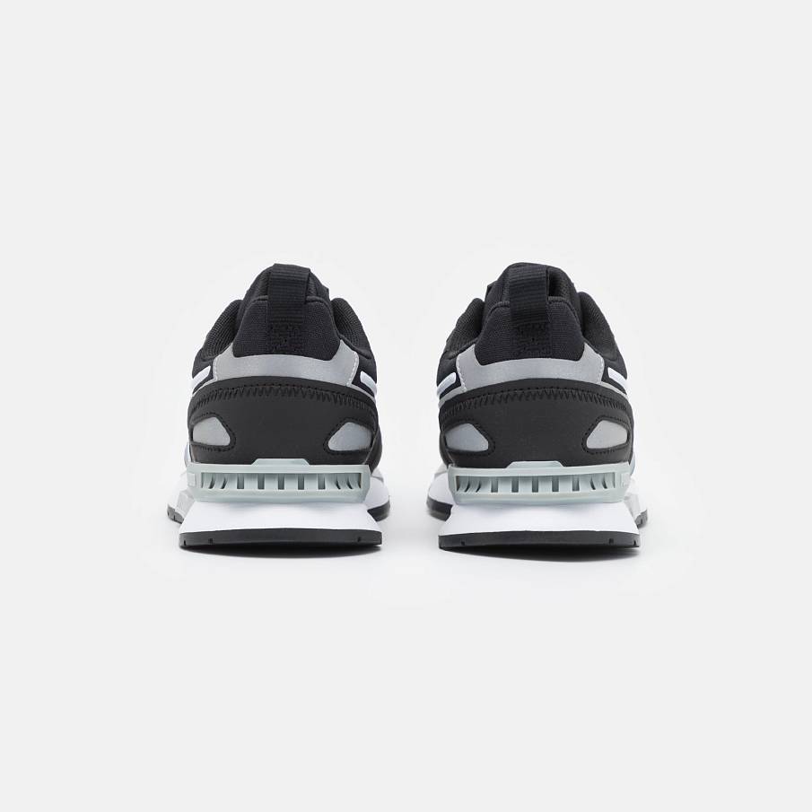 Фото № 3 с приближением к товару «‎Puma Mirage Tech »