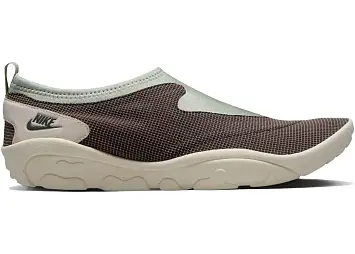 Nike Aqua Turf
