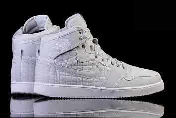 Nike Air Jordan 1 Retro KO OG Pure Platinum  - 1