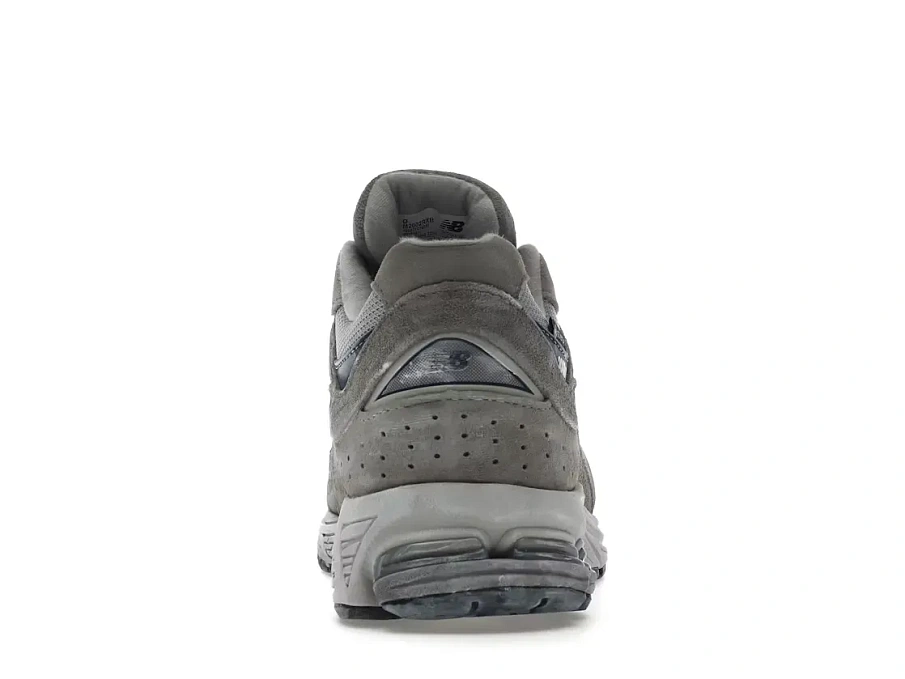 Фото № 4 с приближением к товару «‎New Balance 2002R»