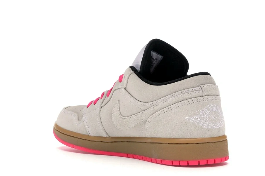 Фото № 5 с приближением к товару «‎Jordan 1 Low Sneaker Politics»