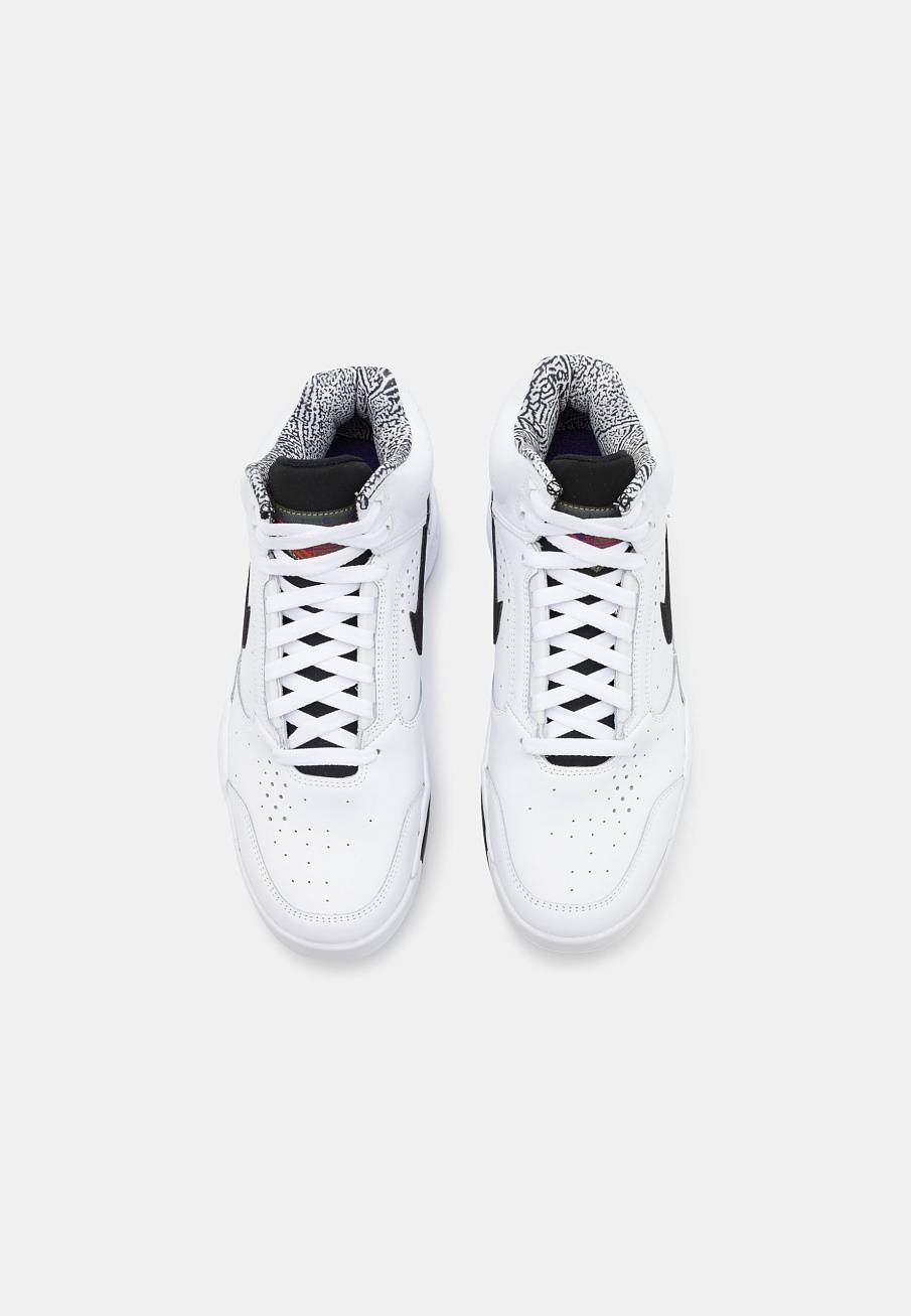 Фото № 4 с приближением к товару «‎Nike Air Flight Lite »