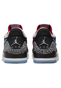 Фото № 4 с приближением к товару «‎Jordan Air Legacy 312 »