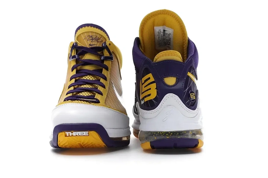 Фото № 4 с приближением к товару «‎Nike LeBron 7»