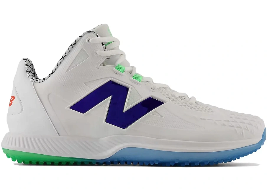 Фото № 1 с приближением к товару «‎New Balance Ohtani 1 TF»