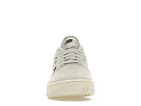 Фото № 2 с приближением к товару «‎New Balance 550»