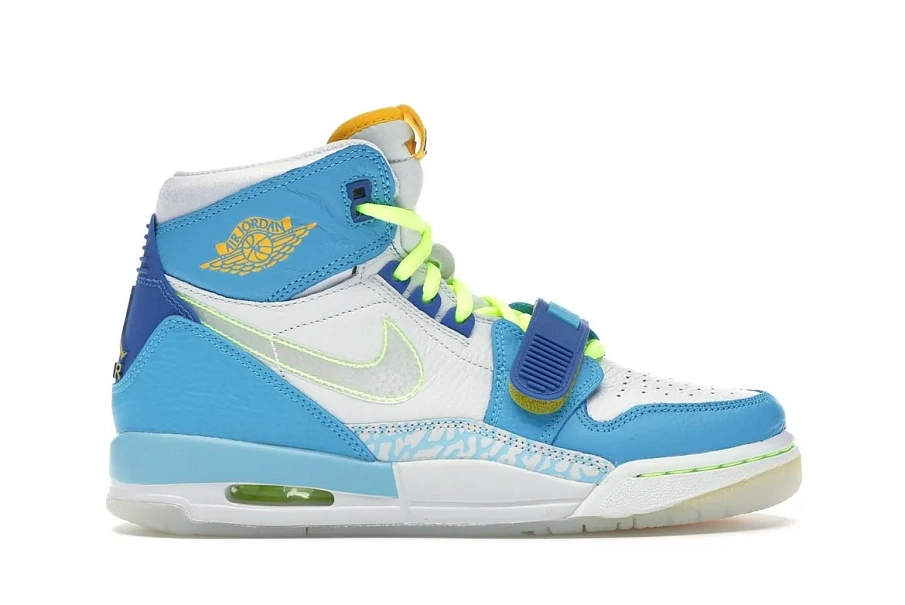 Фото № 1 с приближением к товару «‎Jordan Legacy 312 Fly »