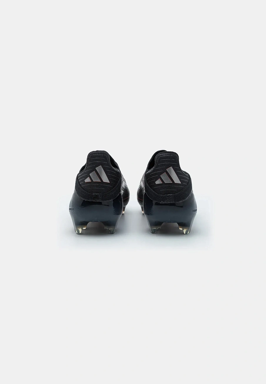 Фото № 3 с приближением к товару «‎F50 ELITE LACELESS FIRM ROUND»
