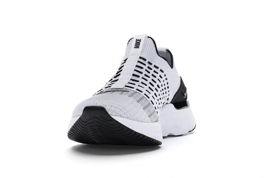 Фото № 2 с приближением к товару «‎Nike React Phantom Run Flyknit 2 White Black»